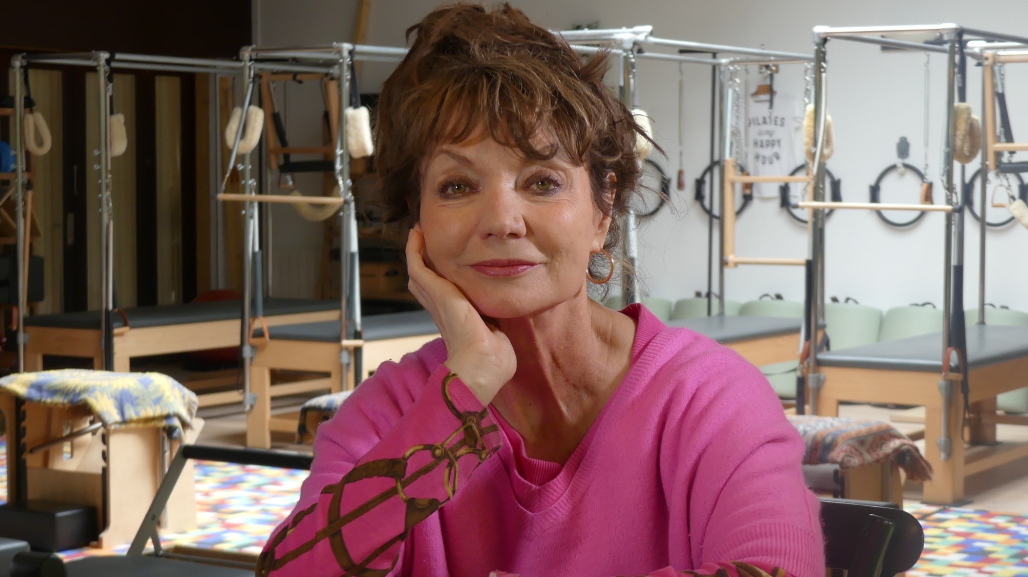 Sarah Portiche, auteure de l'Encyclopédie Pilates, dans son studio